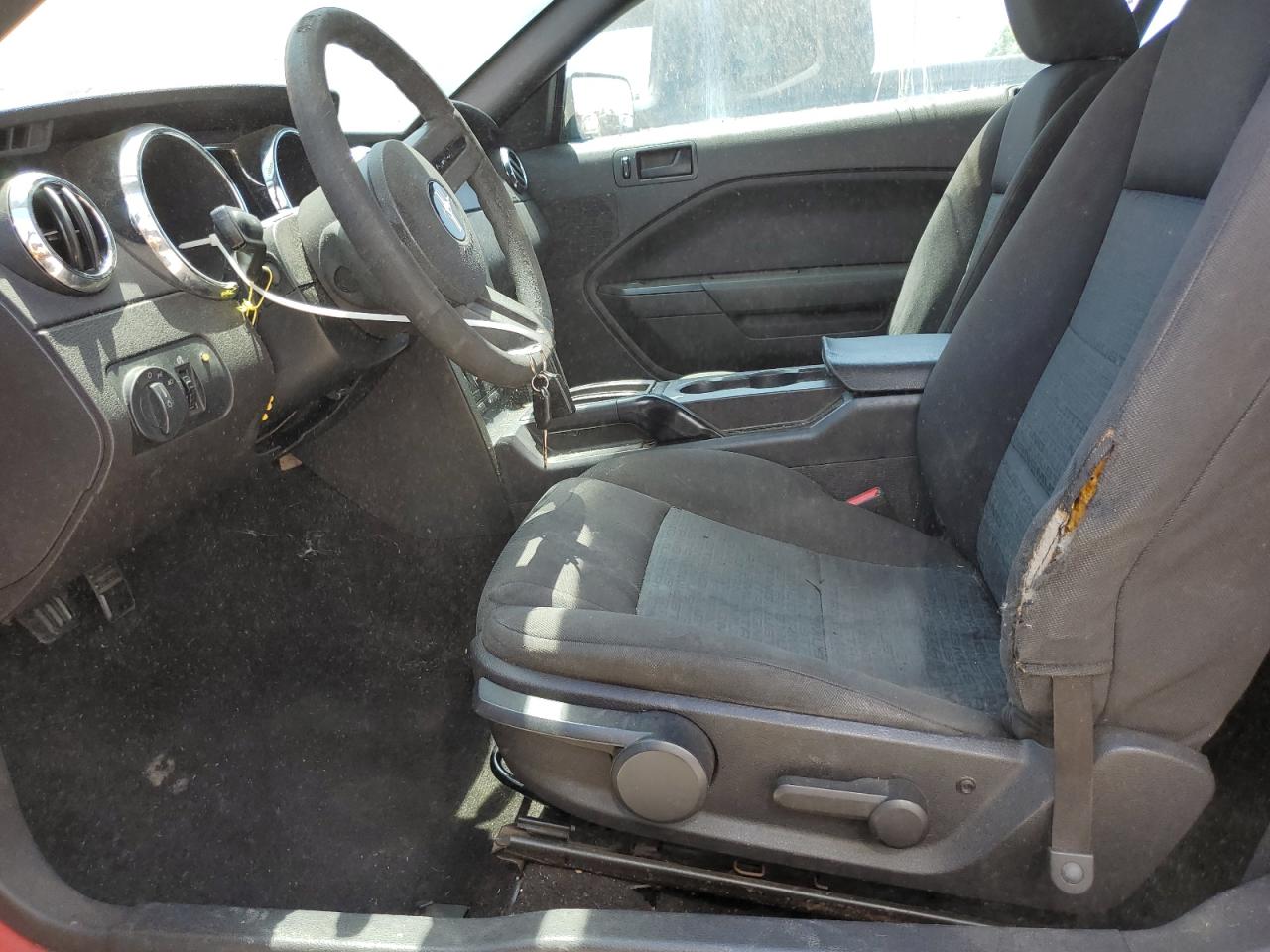 2007 Ford Mustang VIN: 1ZVFT84NX75279053 Lot: 61104685