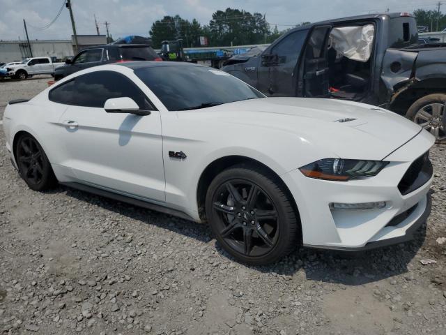  FORD MUSTANG 2018 Белый