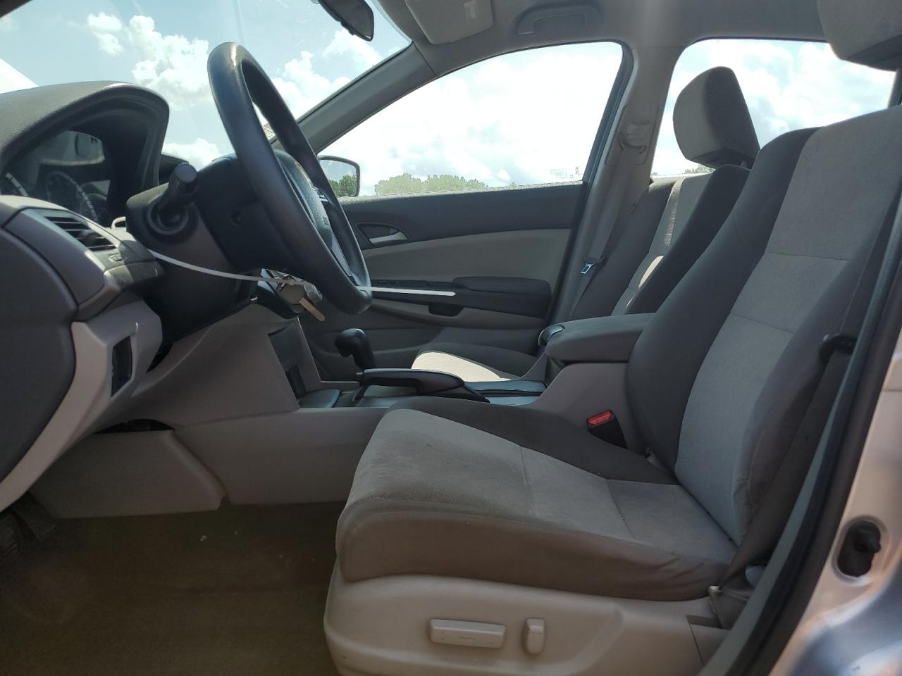 HONDA ACCORD 2010 VIN 1HGCP2F47AA164373 photo 7