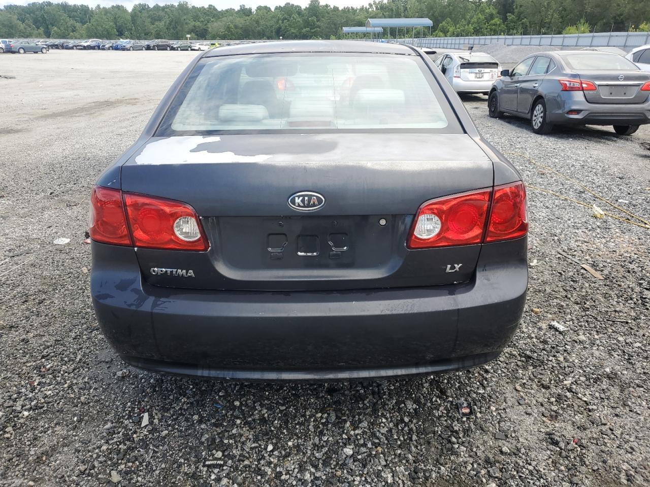 2007 Kia Optima Lx VIN: KNAGE123775120918 Lot: 61555825