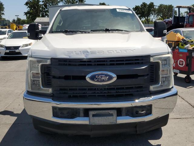  FORD F250 2019 Белы