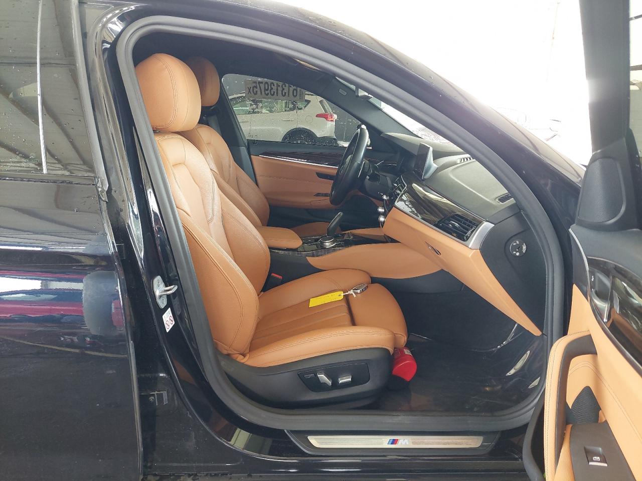 WBAJA1A03KWW00112 - 2019 Bmw 5 SERIES - #61313975