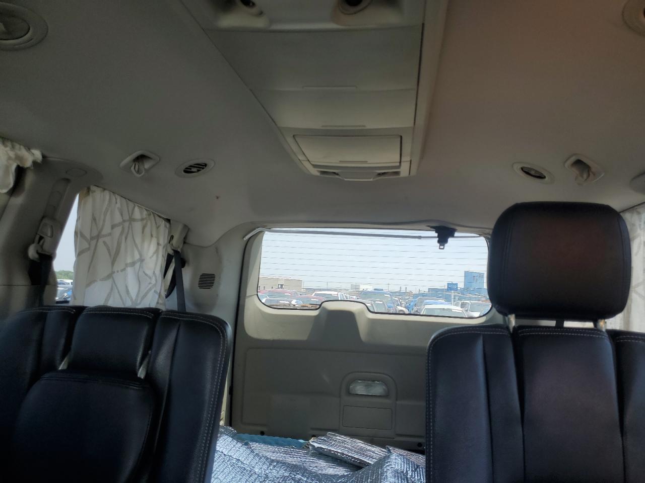 2014 Chrysler Town & Country Touring VIN: 2C4RC1BG0ER255386 Lot: 60111355