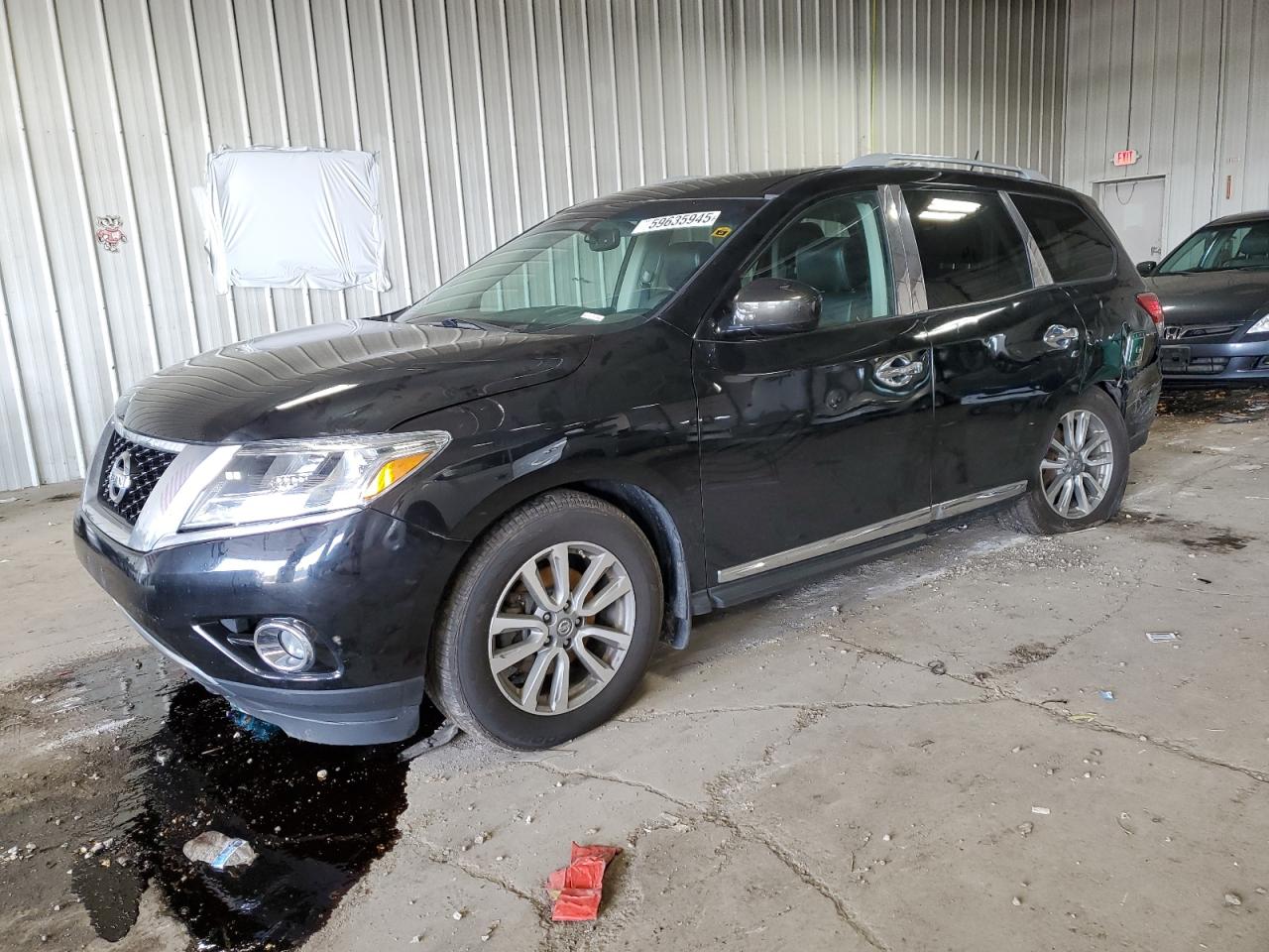 Franklin, WI에서 판매 중인 2013 Nissan Pathfinder S - Rear End
