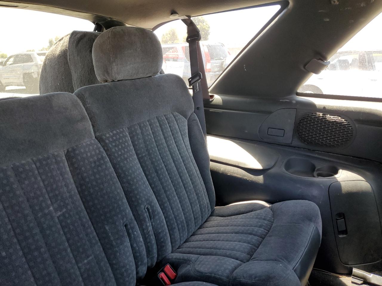 2000 Chevrolet Blazer VIN: 1GNCS18W6YK138400 Lot: 60550575