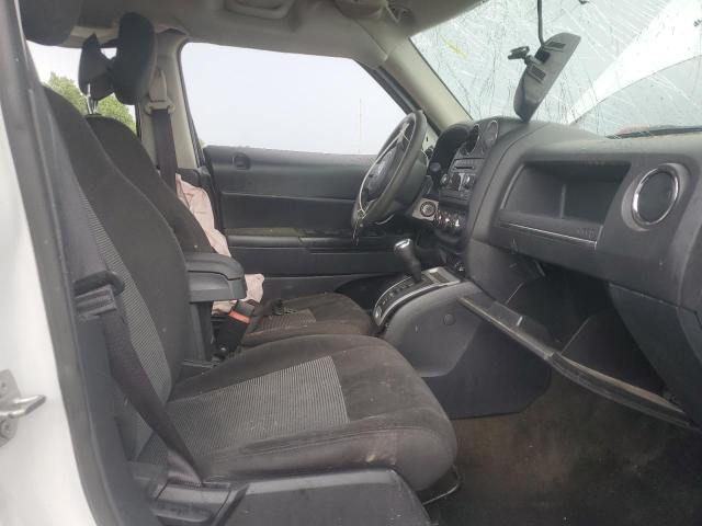 Parquets JEEP PATRIOT 2016 White