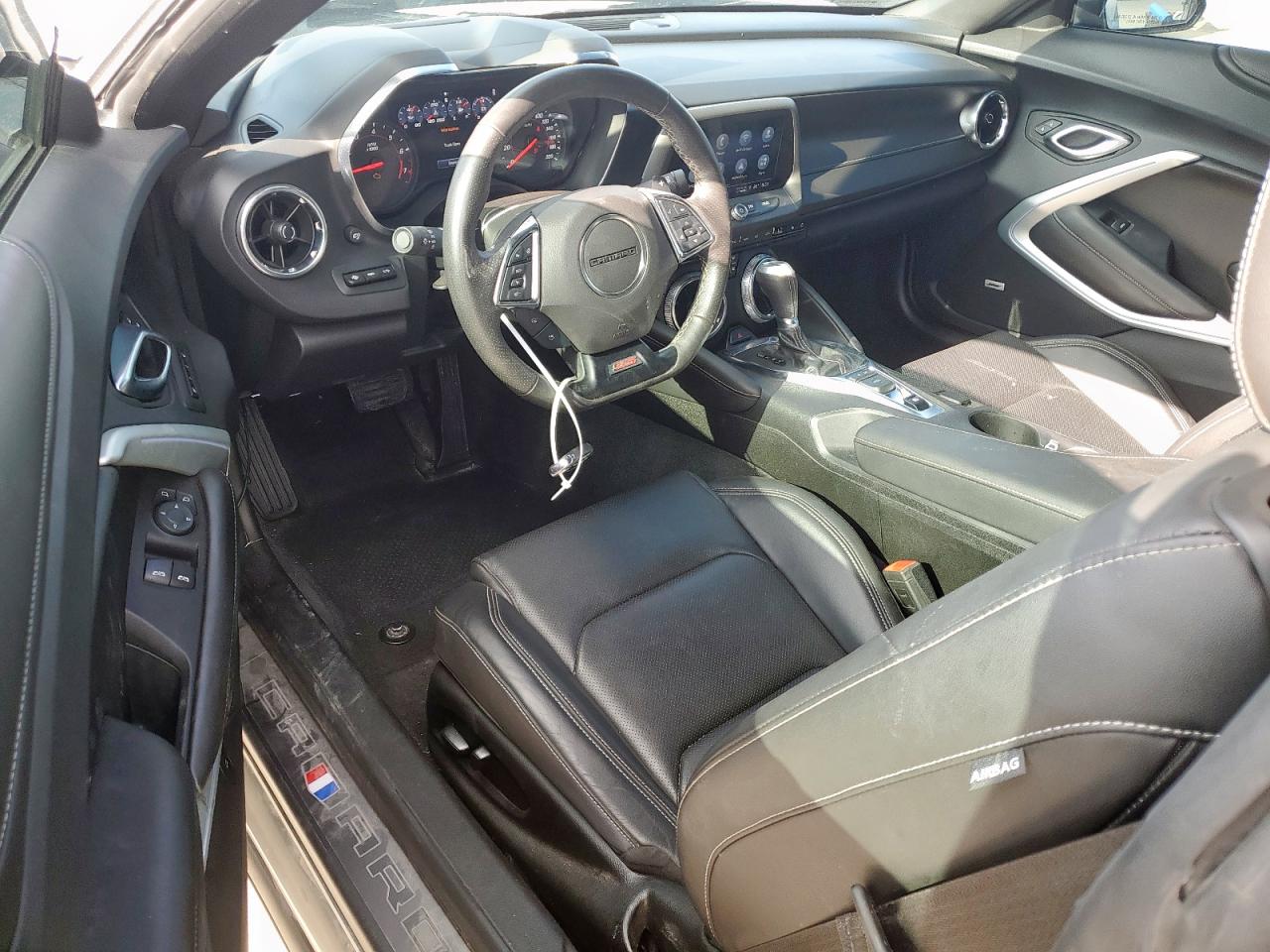 CHEVROLET CAMARO 2023 VIN 1G1FH1R75P0158054 photo 8