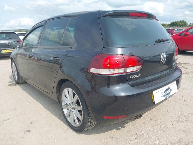 2011 VOLKSWAGEN GOLF GT TD