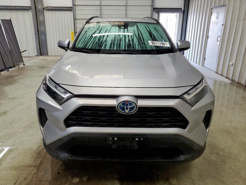  TOYOTA RAV4 2022 Srebrny