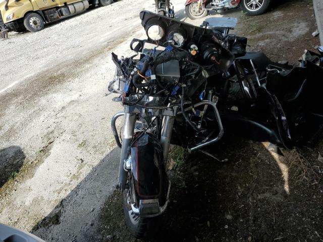 2011 HARLEY-DAVIDSON FLHTC 