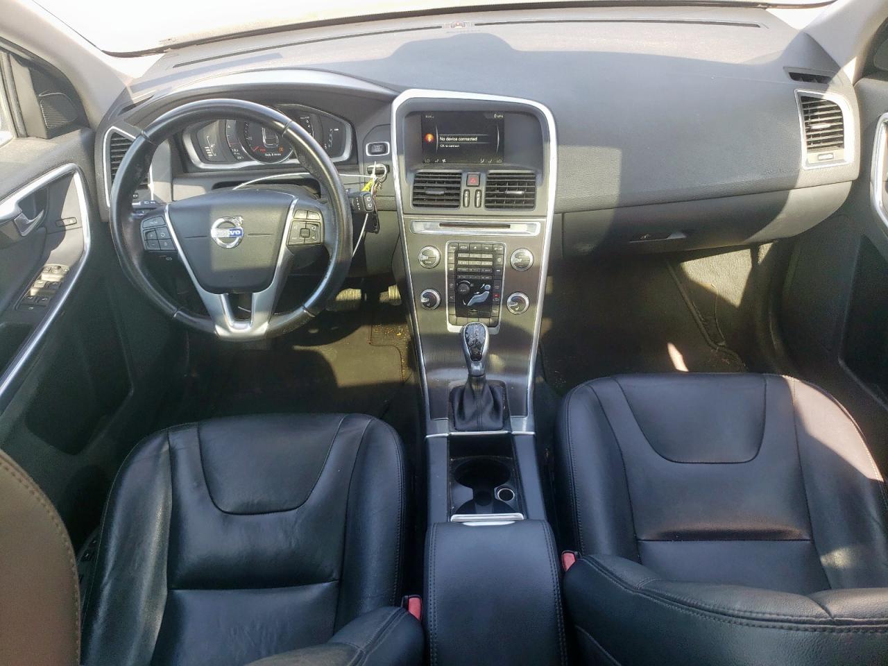 2015 Volvo Xc60 T5 Premier VIN: YV440MDK5F2742117 Lot: 62502245