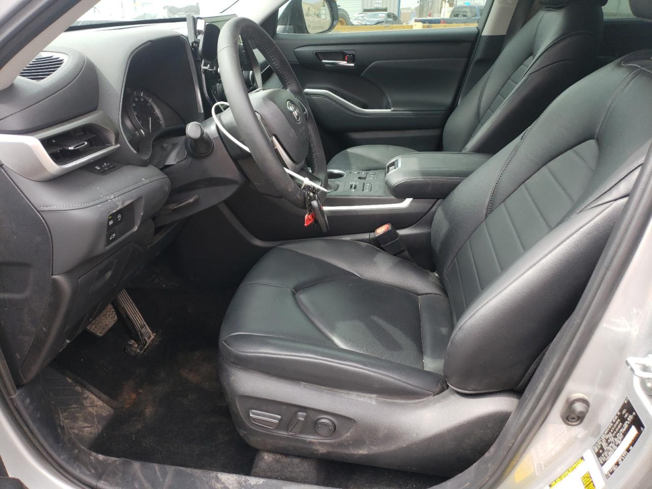 2024 Toyota Highlander Le VIN: 5TDKDRBH9RS571789 Lot: 61869535