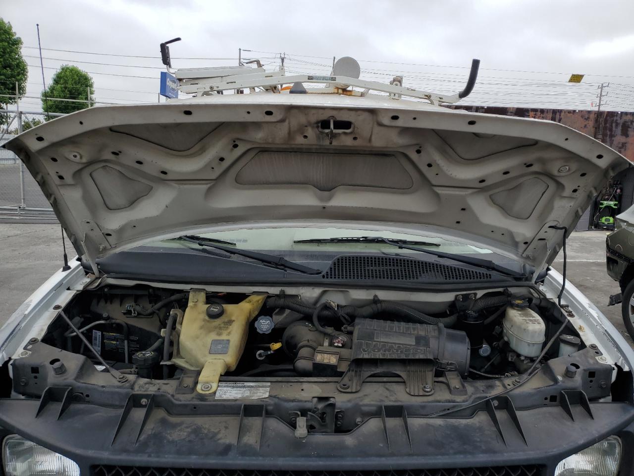 2011 Chevrolet Express G2500 VIN: 1GCWGFCB8B1130272 Lot: 59618325