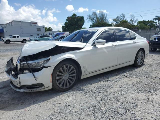  BMW 7 SERIES 2017 Белы