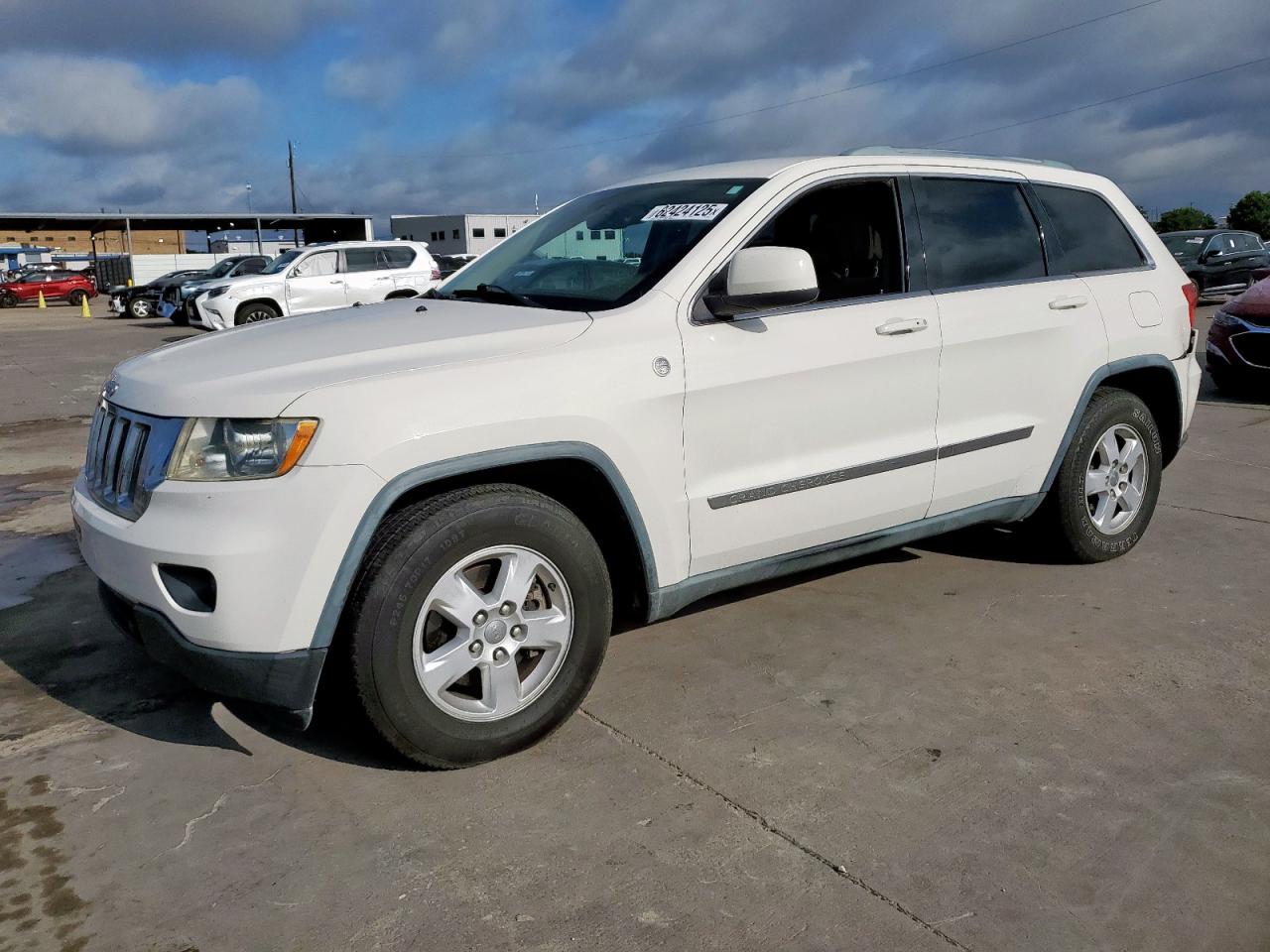 JEEP GRAND CHER 2011 VIN 1J4RR4GG2BC617810