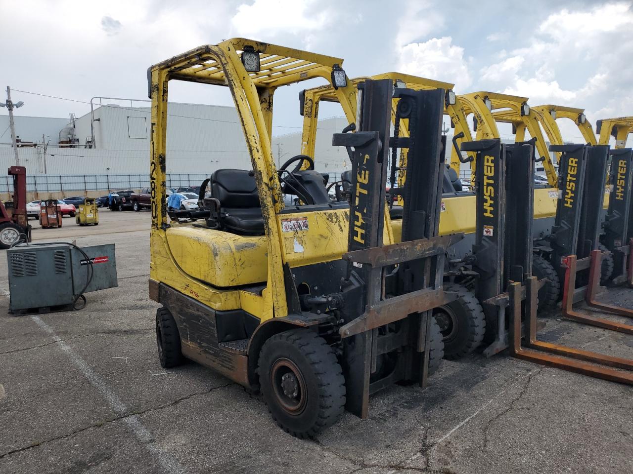 HYST FORKLIFT 2013 F001V04525L