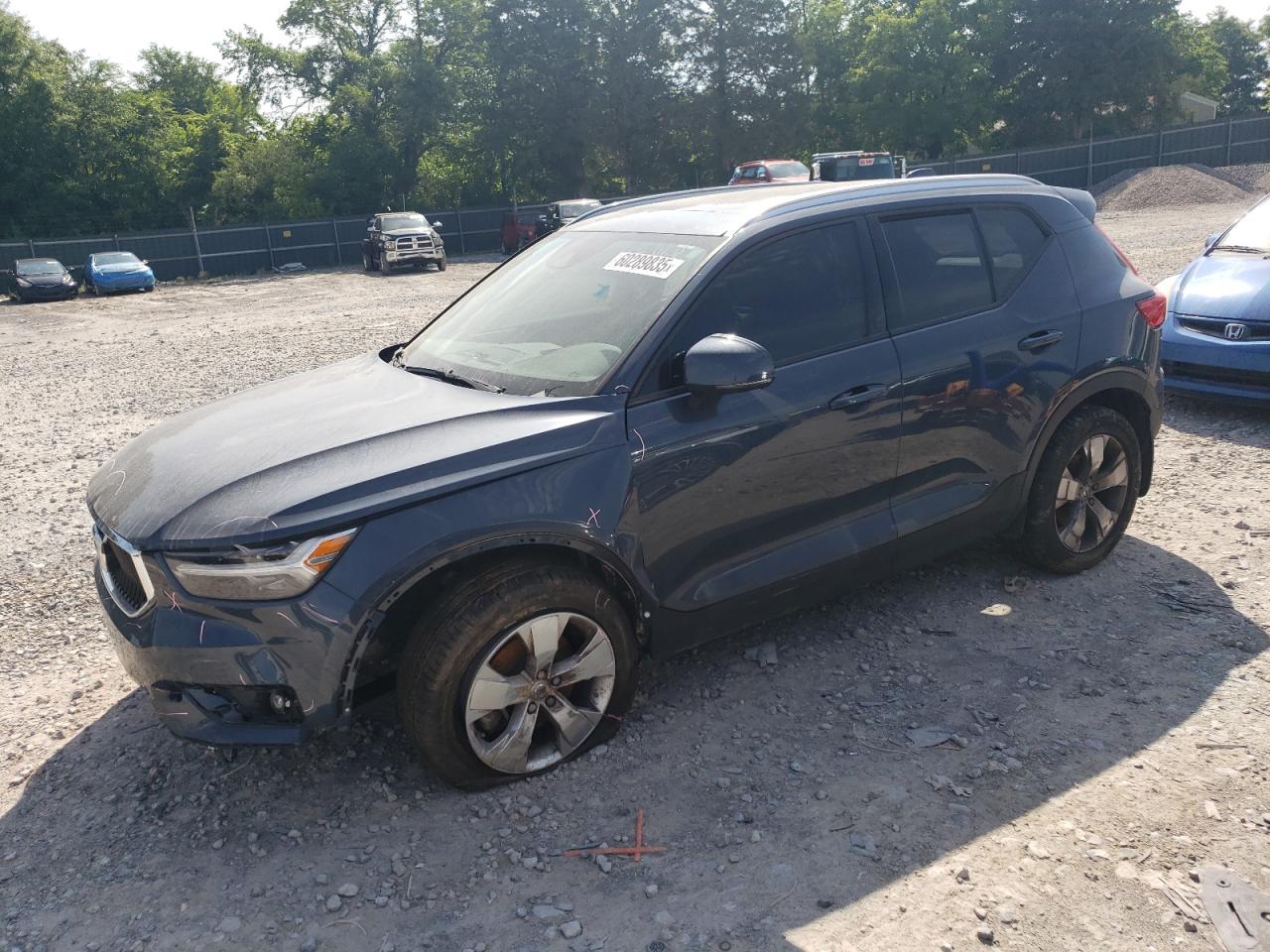 2021 Volvo Xc40 T5 Momentum იყიდება Madisonville-ში, TN - Front End