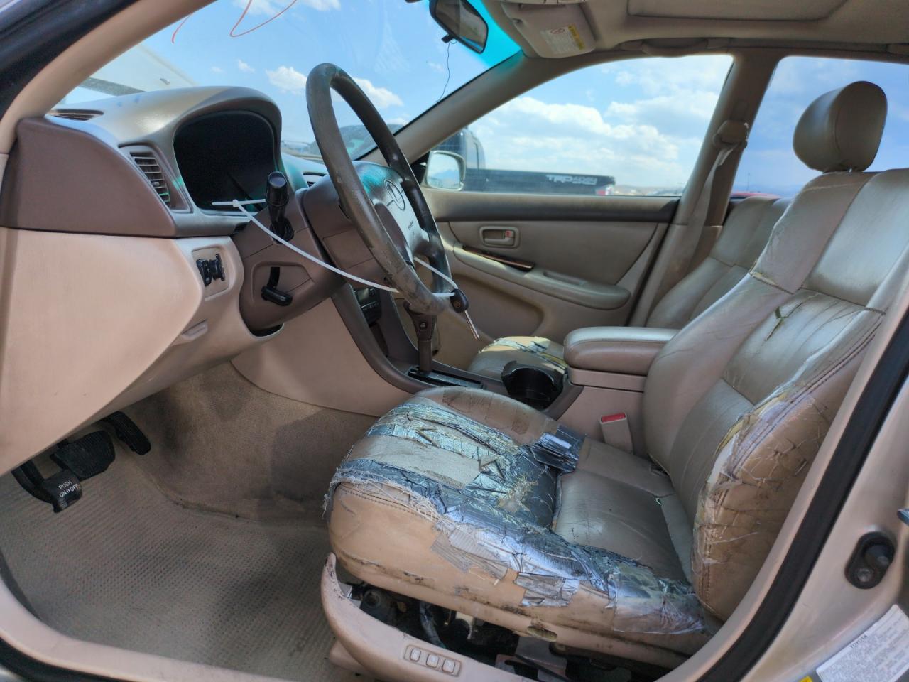 1998 Lexus Es 300 VIN: JT8BF28G9W5036185 Lot: 61878295