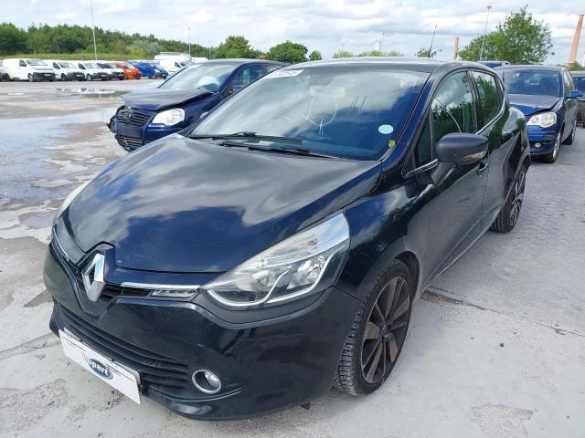 RENAULT CLIO D-QUE 2014