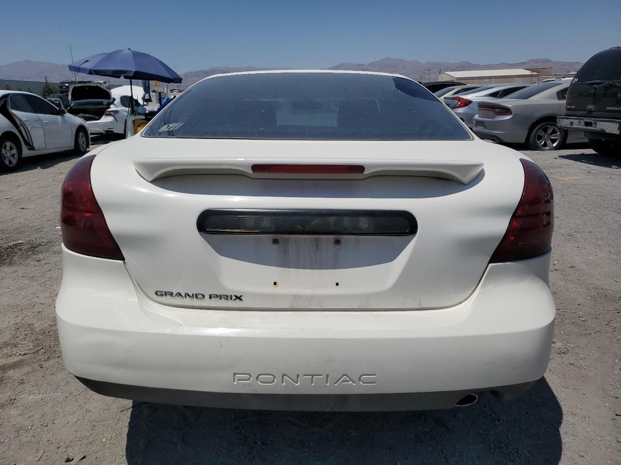 2006 Pontiac Grand Prix VIN: 2G2WP552261110059 Lot: 62818355