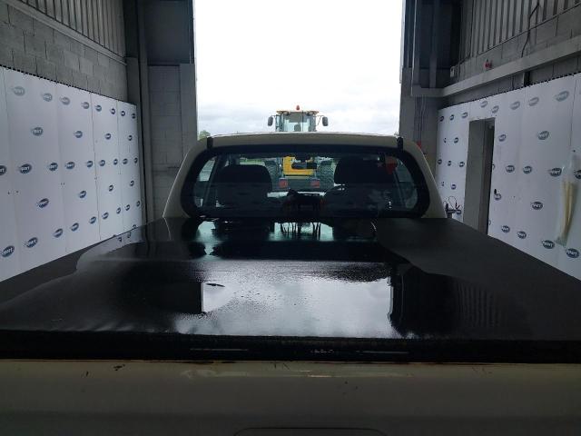 2013 MITSUBISHI L200
