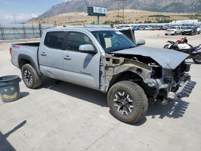  TOYOTA TACOMA 2018 Серый
