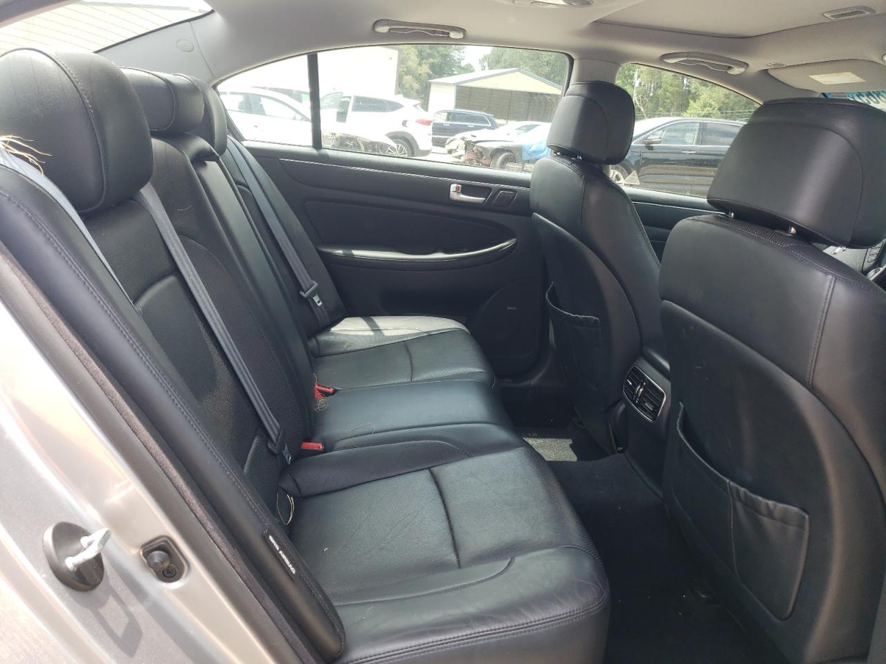 2013 Hyundai Genesis 3.8L VIN: KMHGC4DD4DU233870 Lot: 60098865