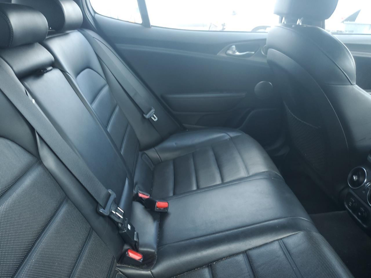 2019 Kia Stinger Gt2 VIN: KNAE55LC9K6042433 Lot: 60492075