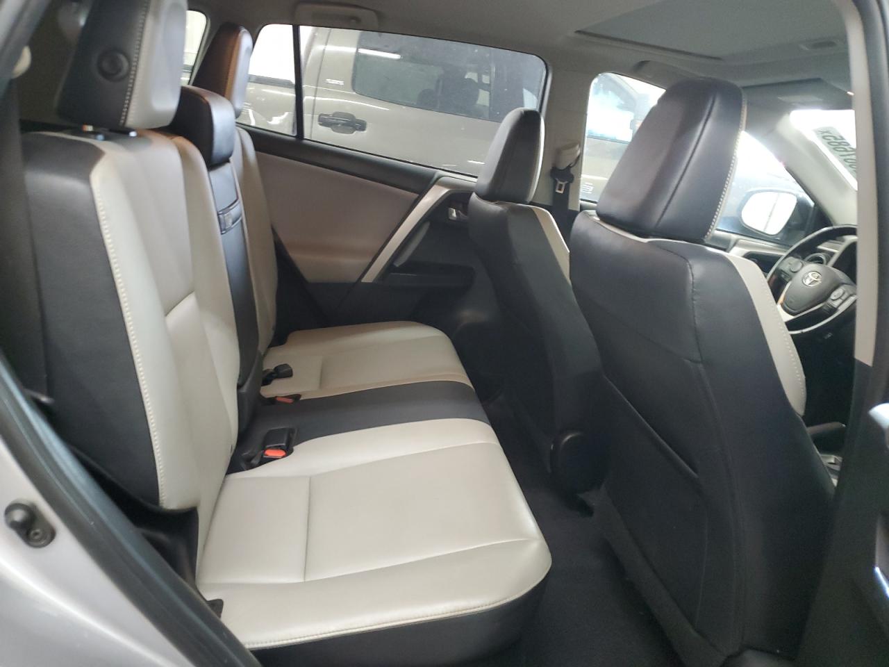 2017 Toyota Rav4 Hv Limited VIN: JTMDJREV8HD108166 Lot: 62667685