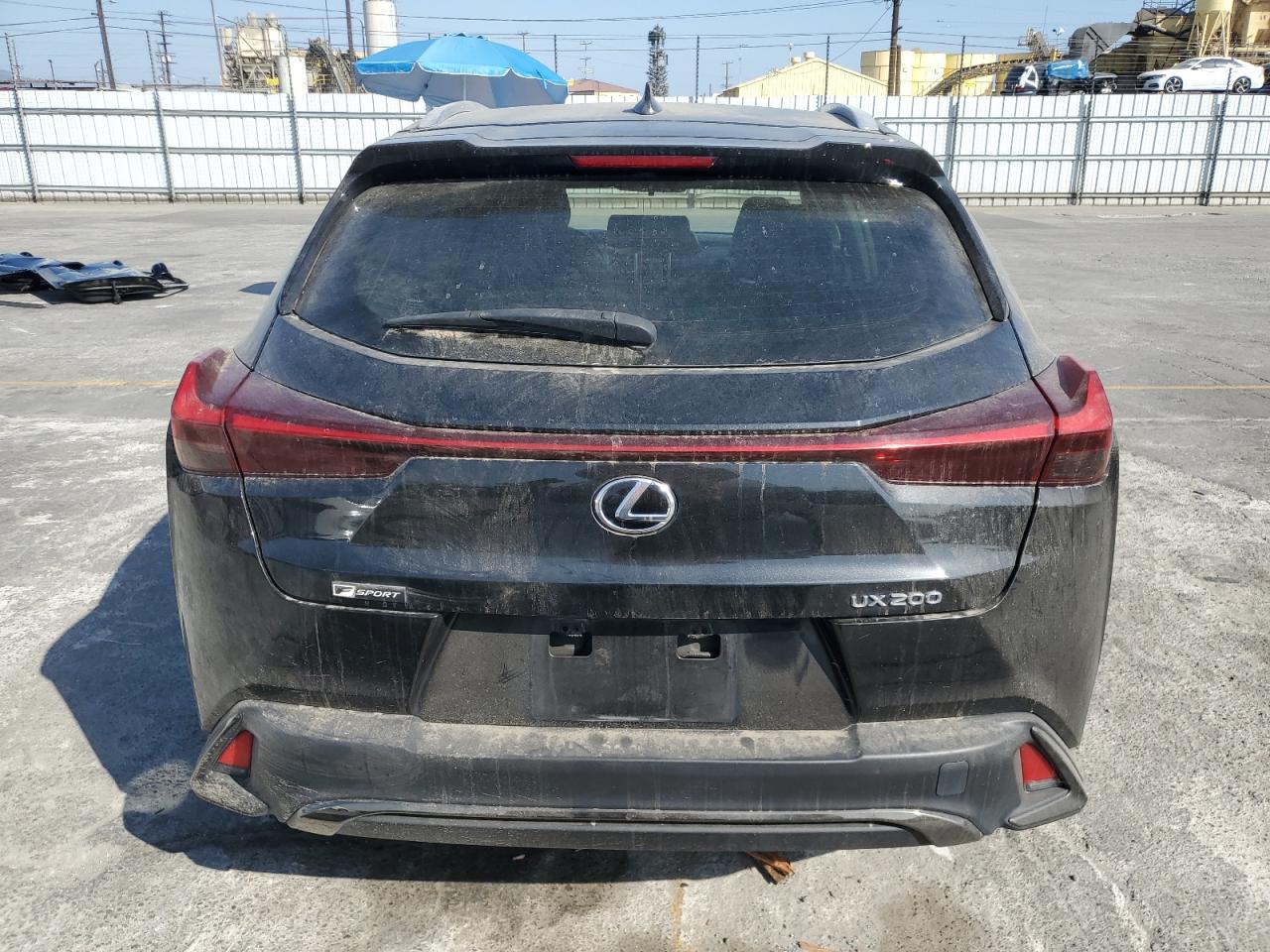 2020 Lexus Ux 200 VIN: JTHE3JBHXL2028918 Lot: 62171115
