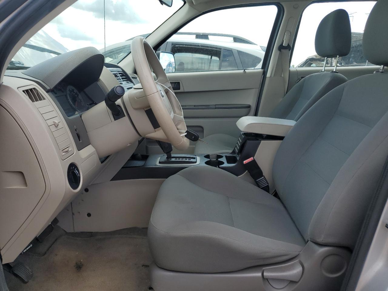 2008 Ford Escape Xls VIN: 1FMCU92Z48KB25600 Lot: 63178825