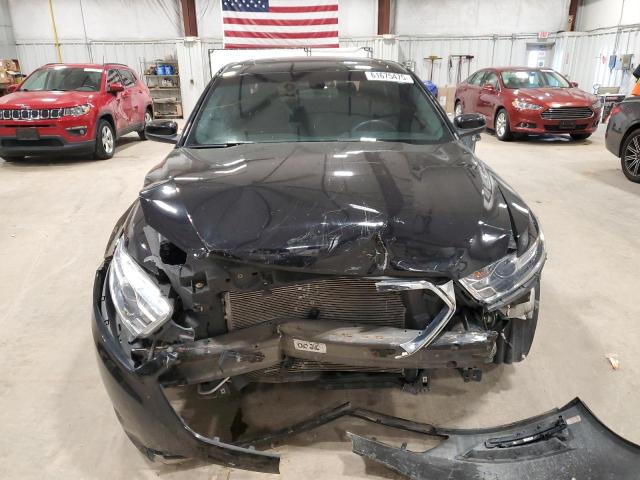 Sedans FORD TAURUS 2016 Czarny