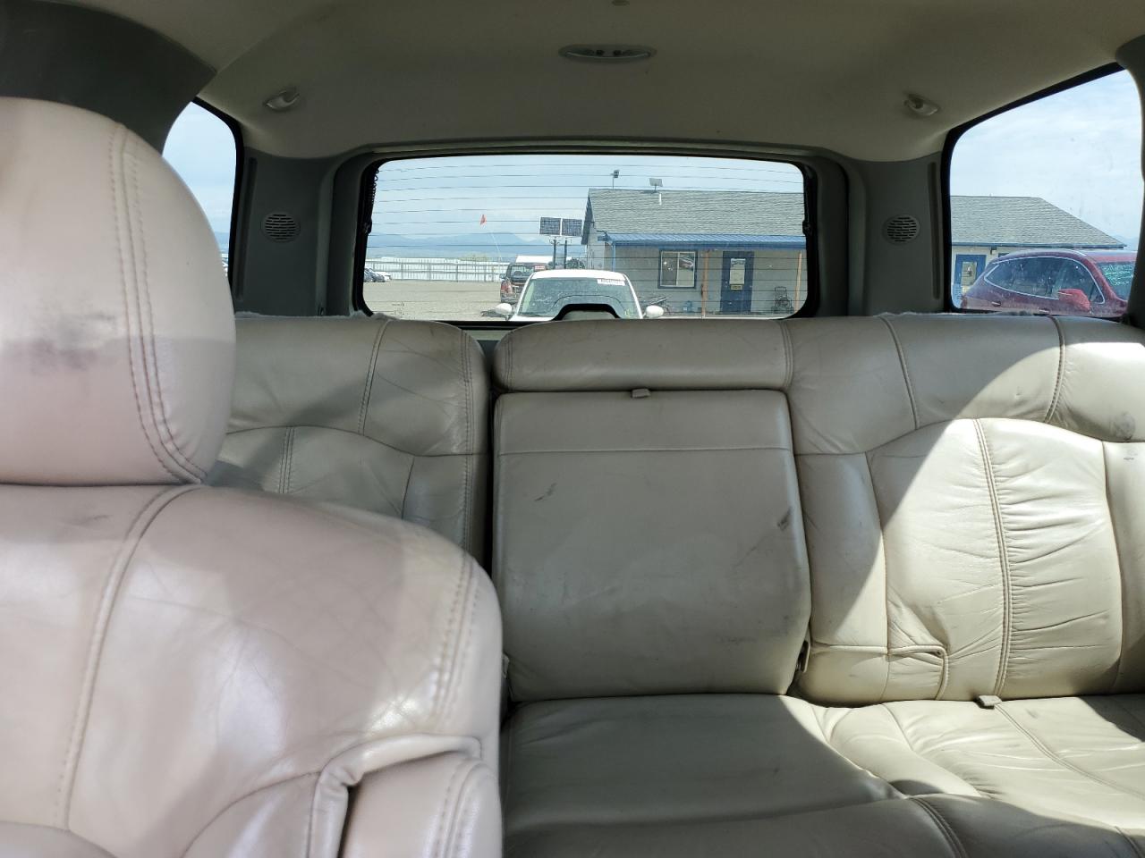 2000 Chevrolet Tahoe K1500 VIN: 1GNEK13T1YJ170876 Lot: 60708925