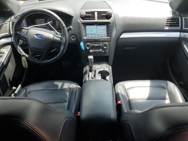  FORD EXPLORER 2017 Srebrny