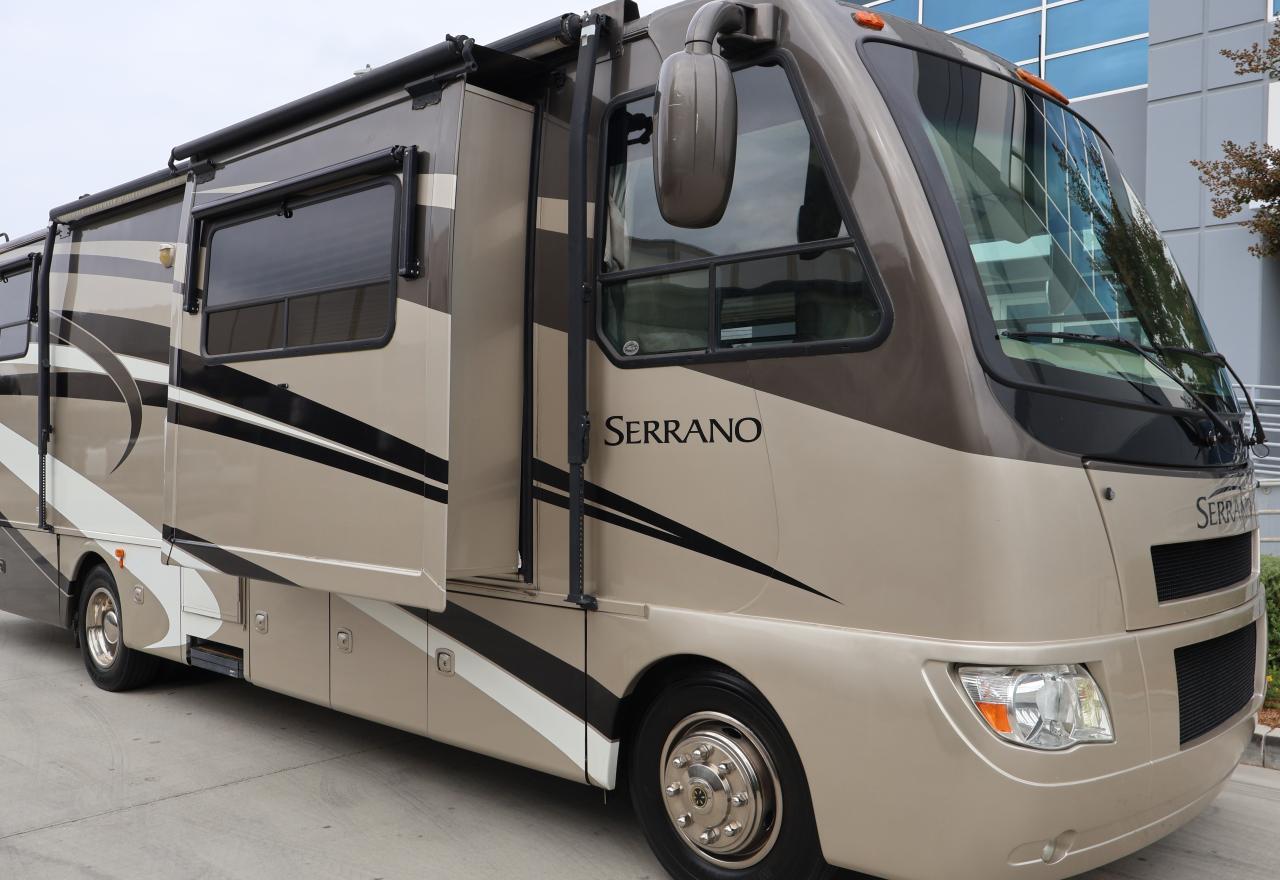 2009 Workhorse Custom Chassis Motorhome Chassis W22 zu verkaufen in Los Angeles, CA - All Over