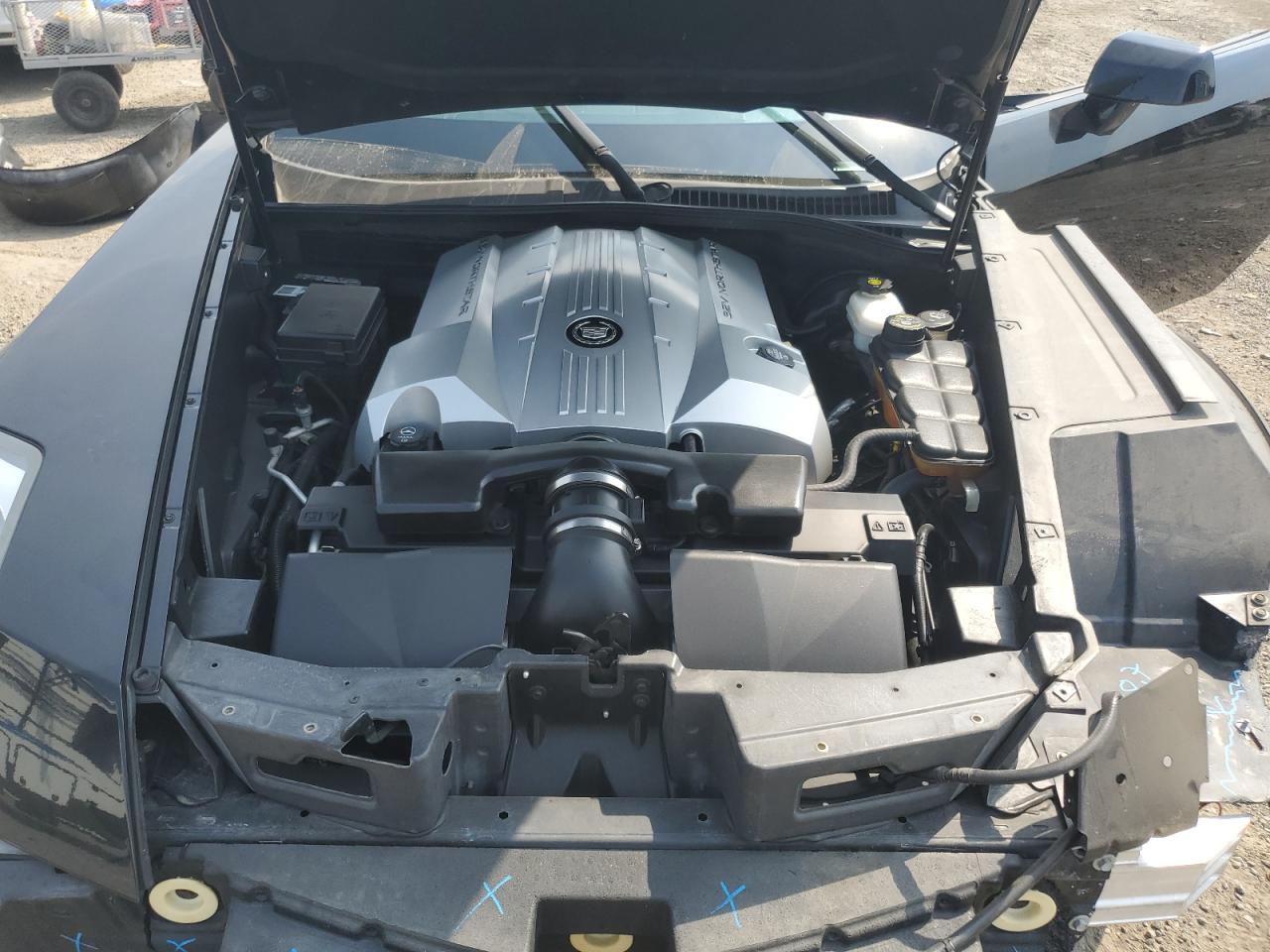 2004 Cadillac Xlr VIN: 1G6YV34A245601303 Lot: 57644265