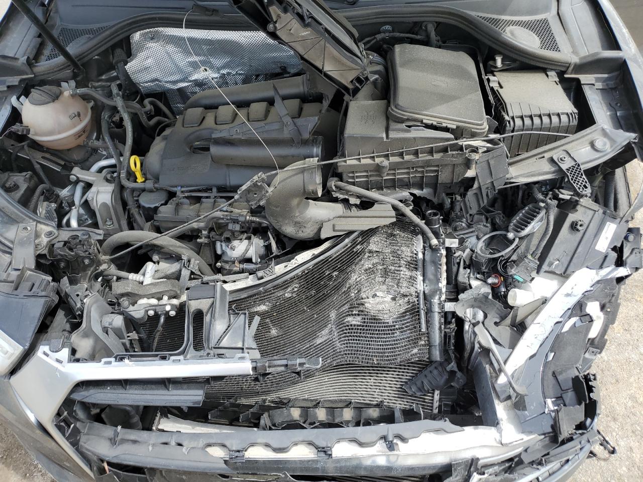 2018 Audi Q3 Premium VIN: WA1BCCFS4JR000911 Lot: 85490785