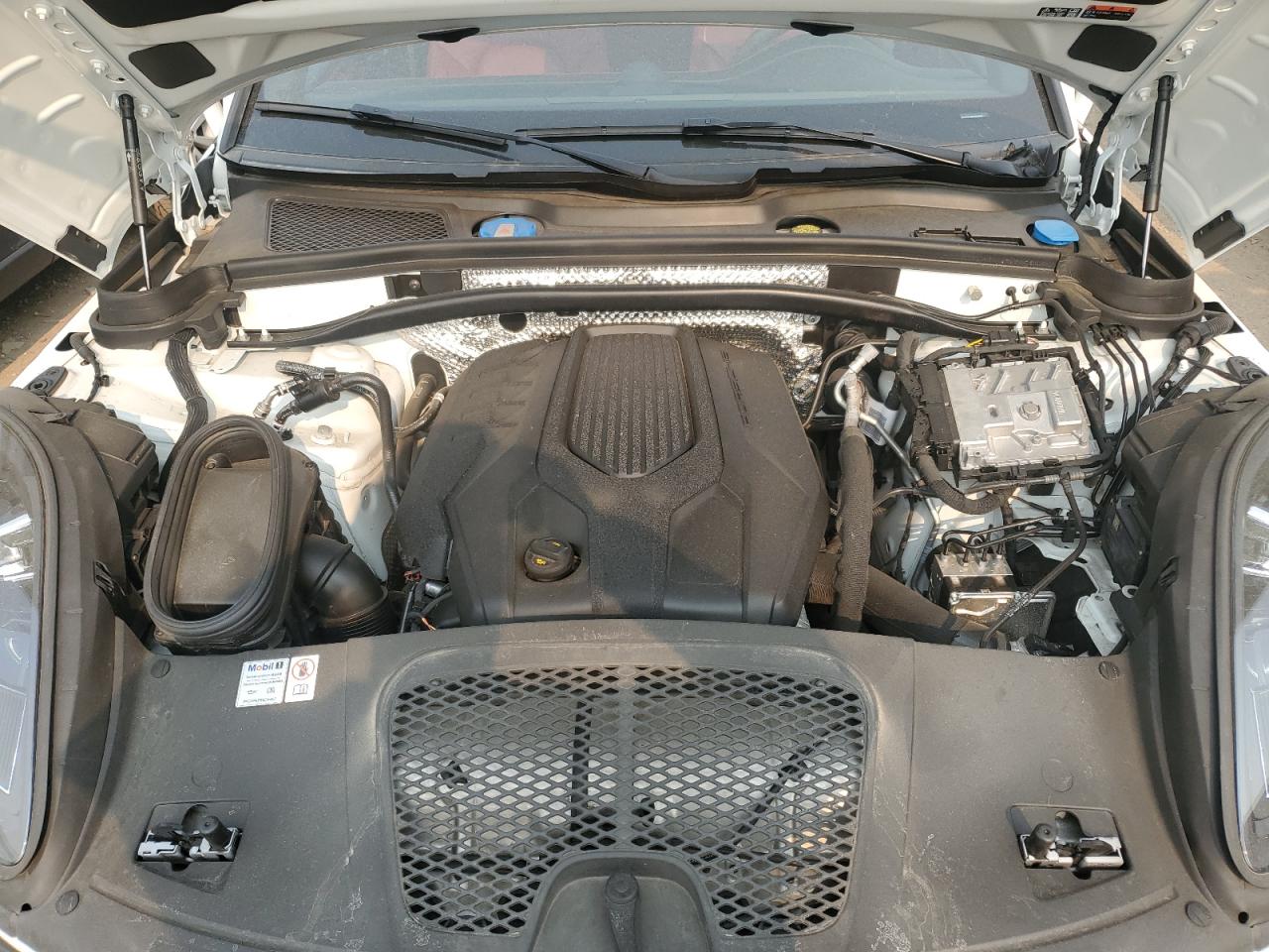 2024 Porsche Macan Base VIN: WP1AA2A59RLB08635 Lot: 59056205