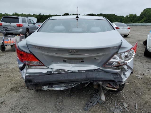 Sedans HYUNDAI ACCENT 2013 Srebrny
