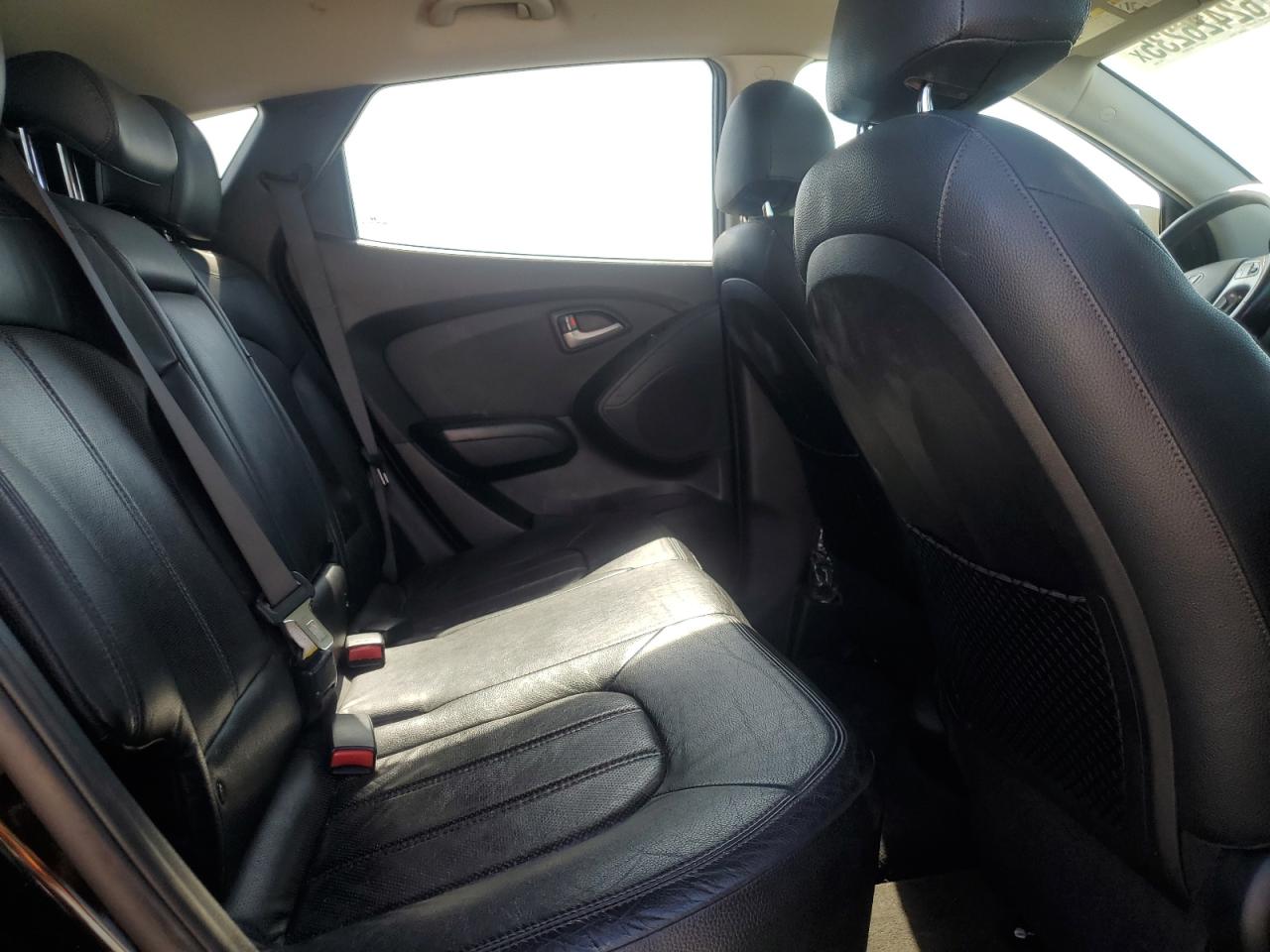HYUNDAI TUCSON 2011 VIN KM8JU3AC3BU292401 фото 11