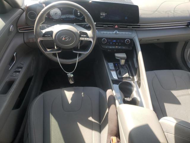  HYUNDAI ELANTRA 2023 Белы