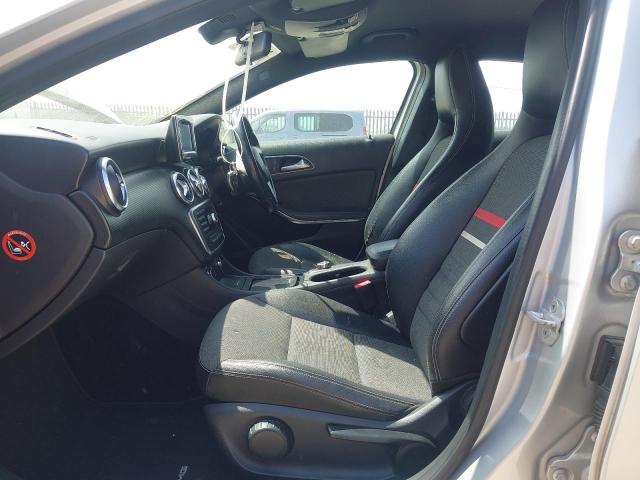 2014 MERCEDES BENZ A180 BLUEE