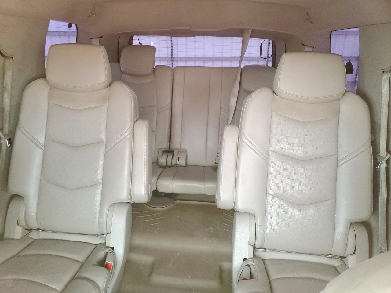 2015 Cadillac Escalade Luxury VIN: 1GYS4BKJ0FR203192 Lot: 59795745