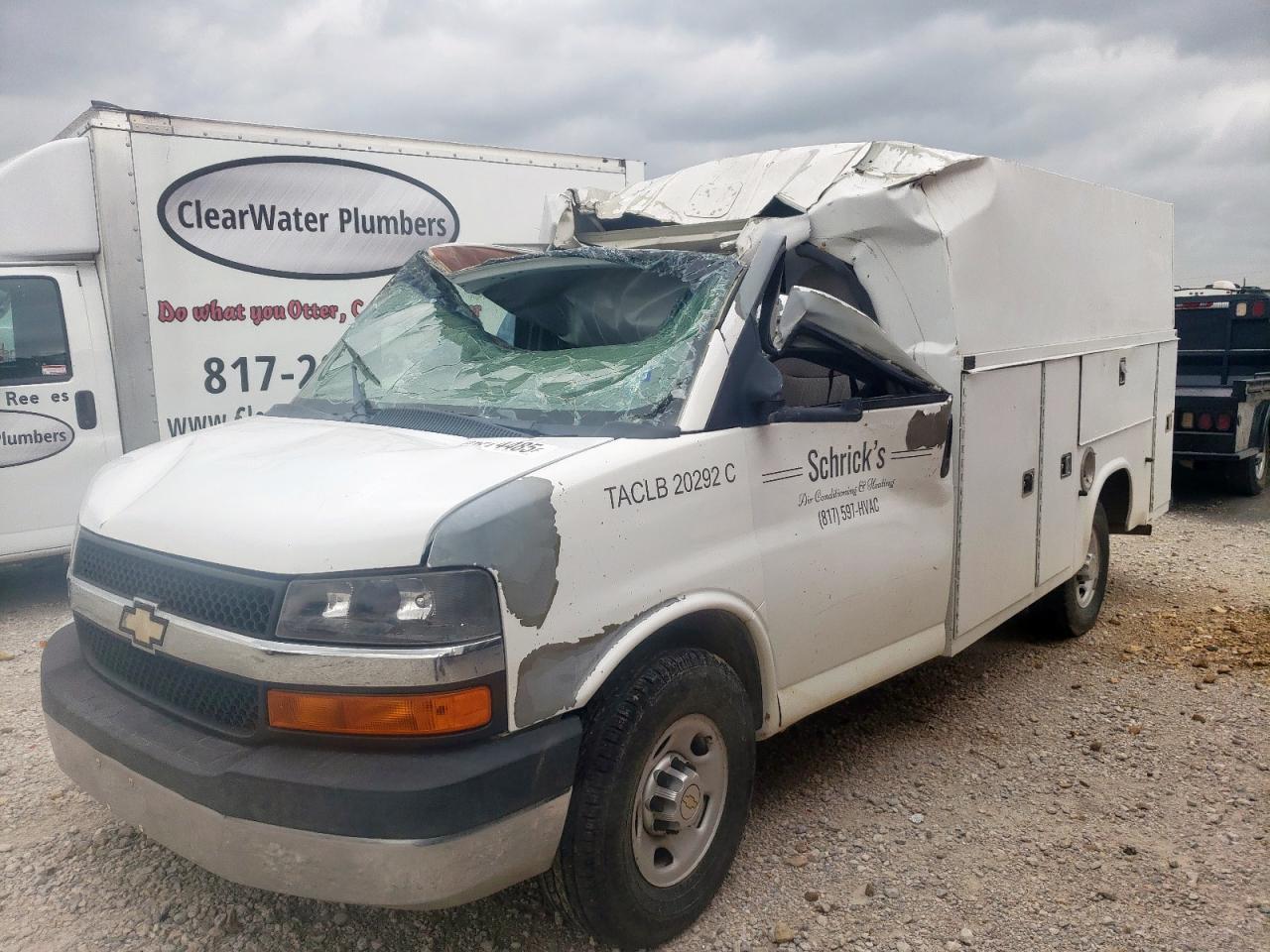 2011 Chevrolet Express G3500 for Sale in Haslet, TX - Rollover