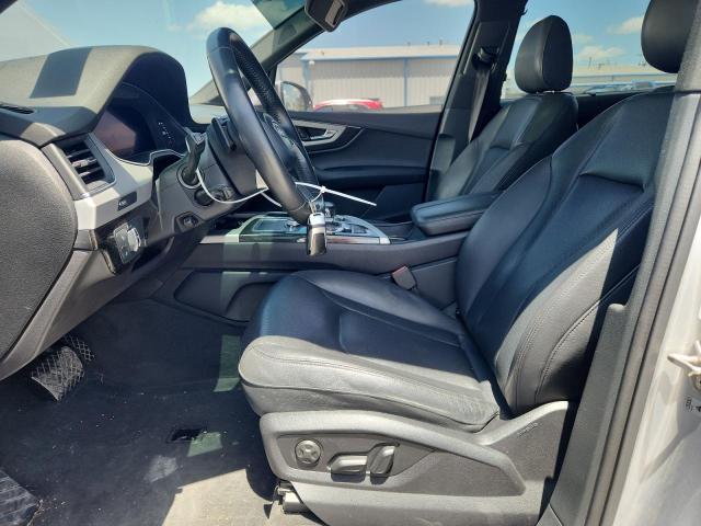  AUDI Q7 2018 Серебристый