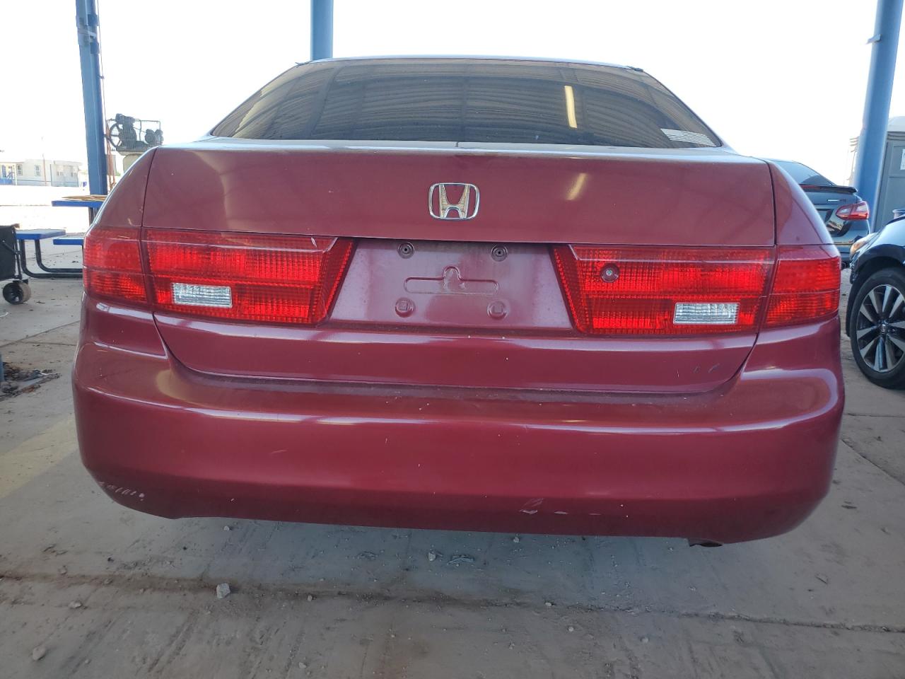 2005 Honda Accord Ex VIN: 1HGCM56705A070197 Lot: 61913705
