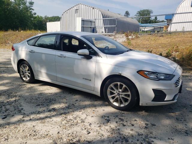 FORD FUSION 2019 Белый