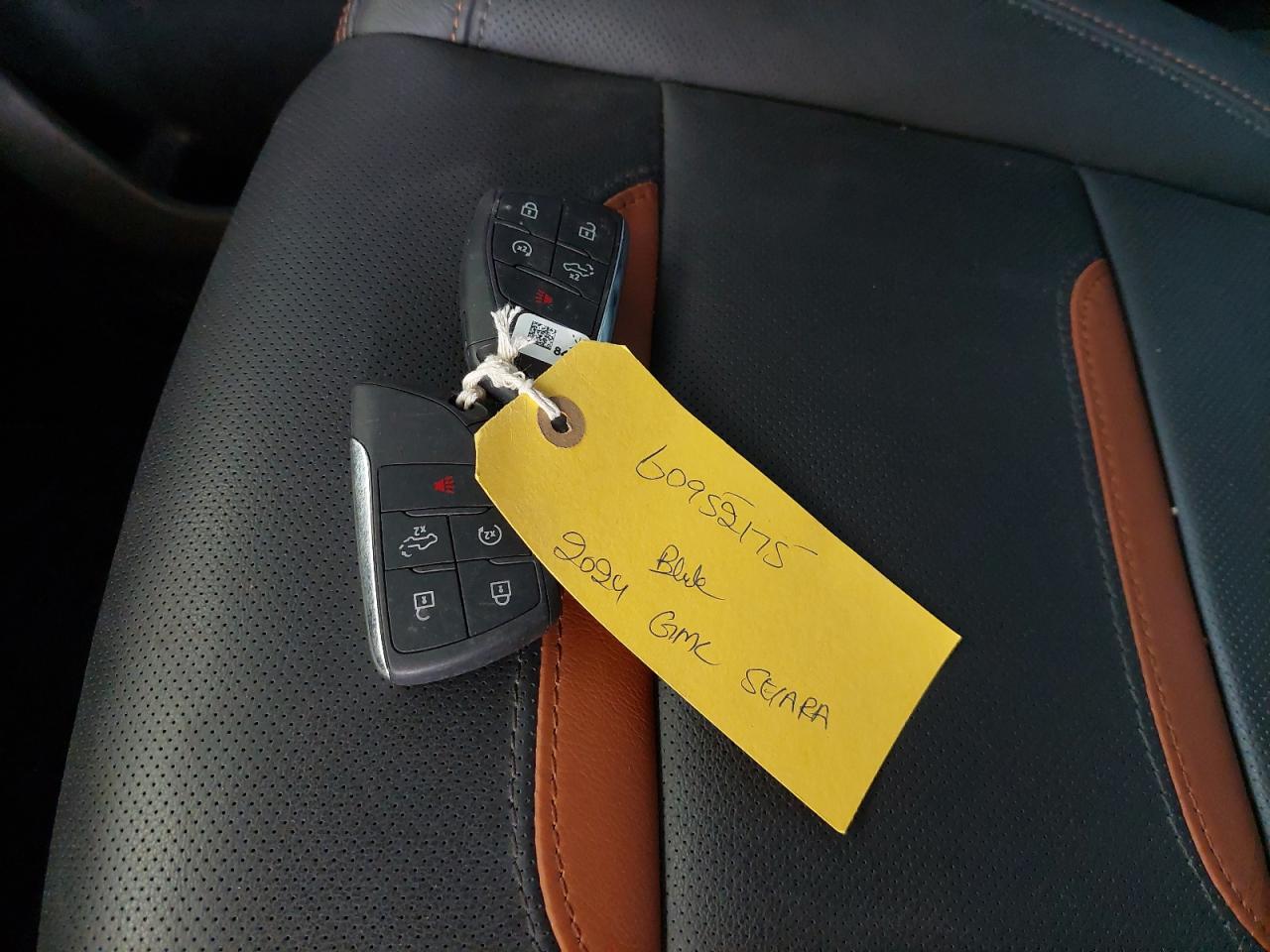 3GTNU9ED7RG320600 - 2021 Gmc SEIARA - #60952175