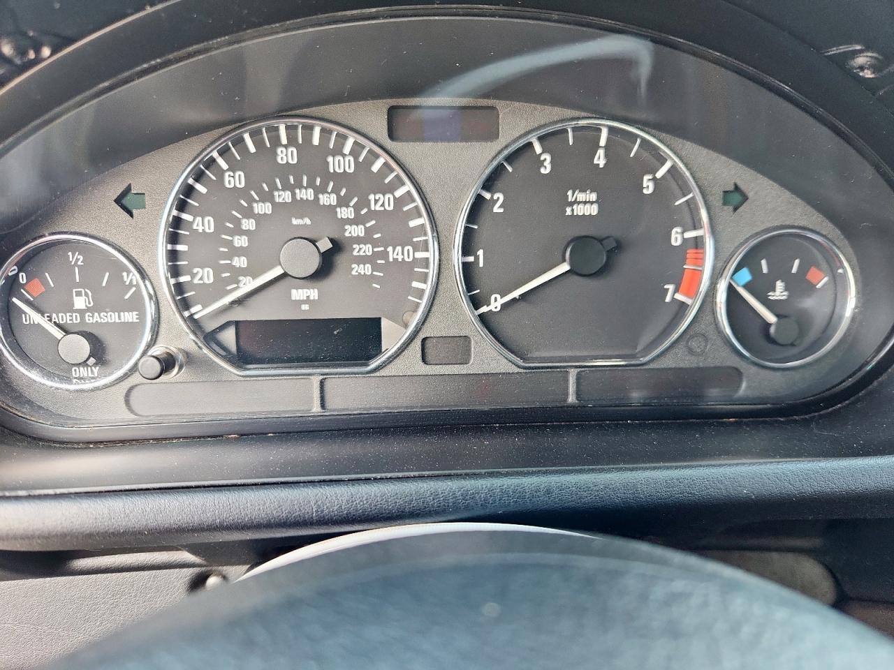 2000 BMW Z3 2.8 VIN: 4USCH3342YLF41905 Lot: 60073085