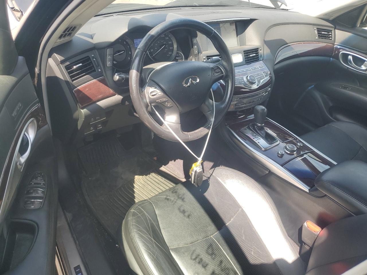 2014 Infiniti Q70 3.7 VIN: JN1BY1AR5EM320390 Lot: 61233085